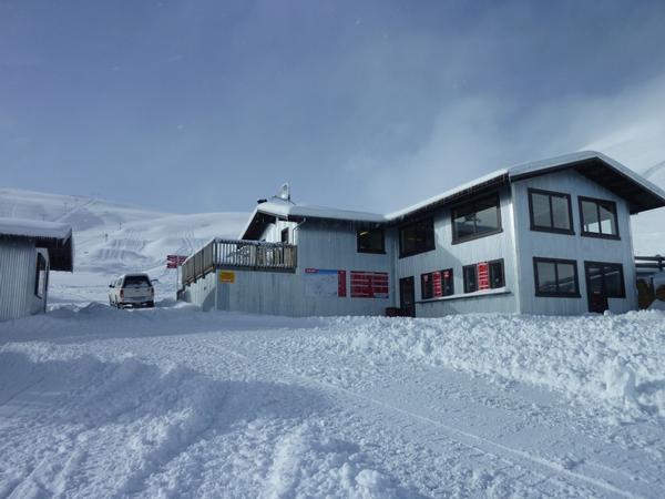 Roundhill Base Lodge in the snow